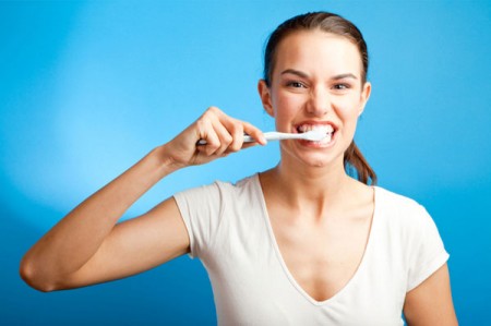 Vì sao răng bạn bị sâu 5