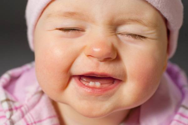 kiến thức chăm sóc răng sữa cho trẻ