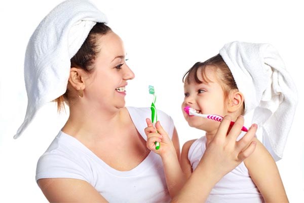 kiến thức chăm sóc răng sữa cho trẻ