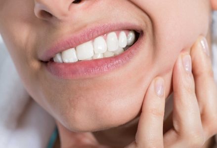 Sưng nướu răng trong cùng là tình trạng răng miệng gì? 1
